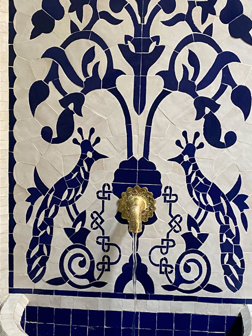 Handmade Moroccan Blue Zellige Fountain – Moorish Wall Water Feature with Peacock Mosaic Design - Image 5